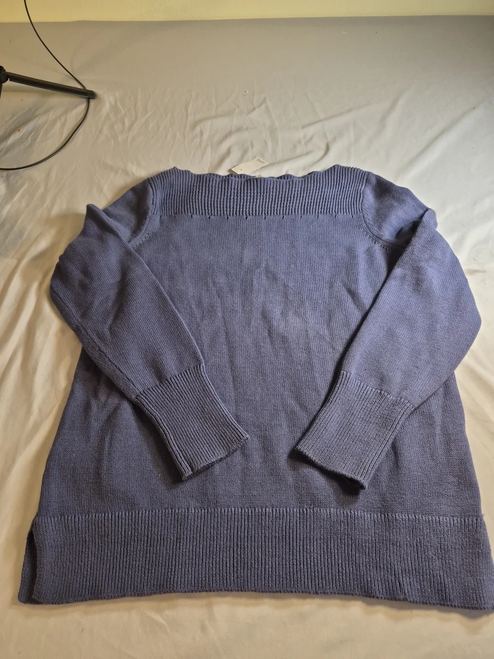 Classic Loft Women's Crewneck Sweater in Dusty Blue M